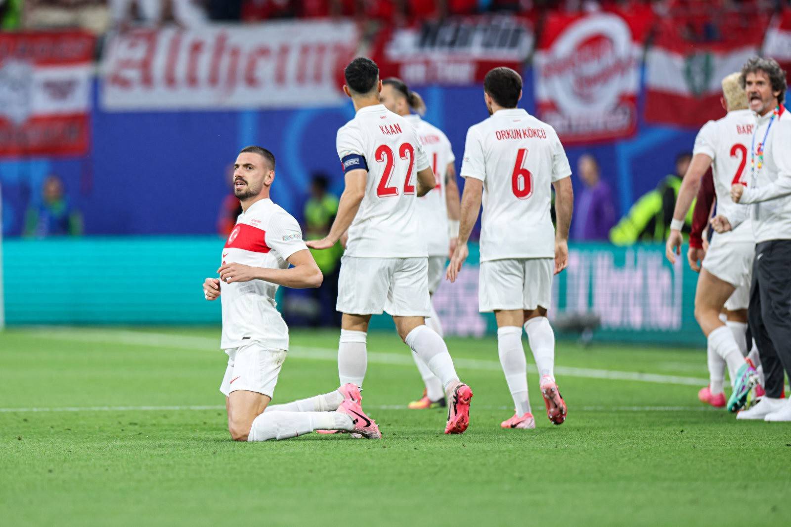 华体会官网-关于乌克兰逆袭克罗地亚,惊险生还闯入欧洲杯八强的信息 第2张 华体会官网-关于乌克兰逆袭克罗地亚,惊险生还闯入欧洲杯八强的信息 第2张